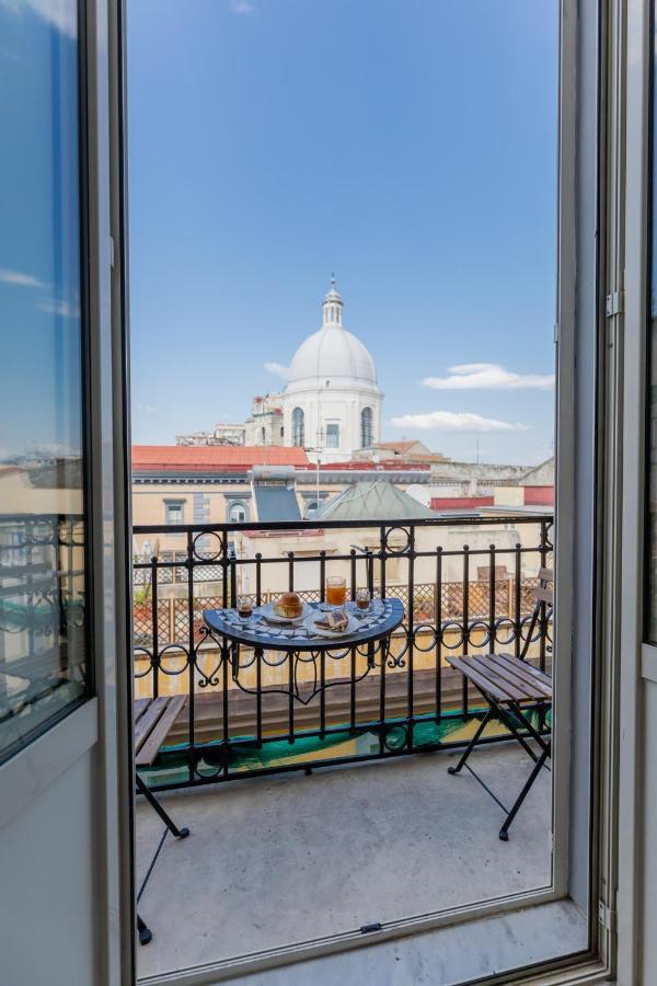 Blu Parthenope Suites Неаполь Экстерьер фото